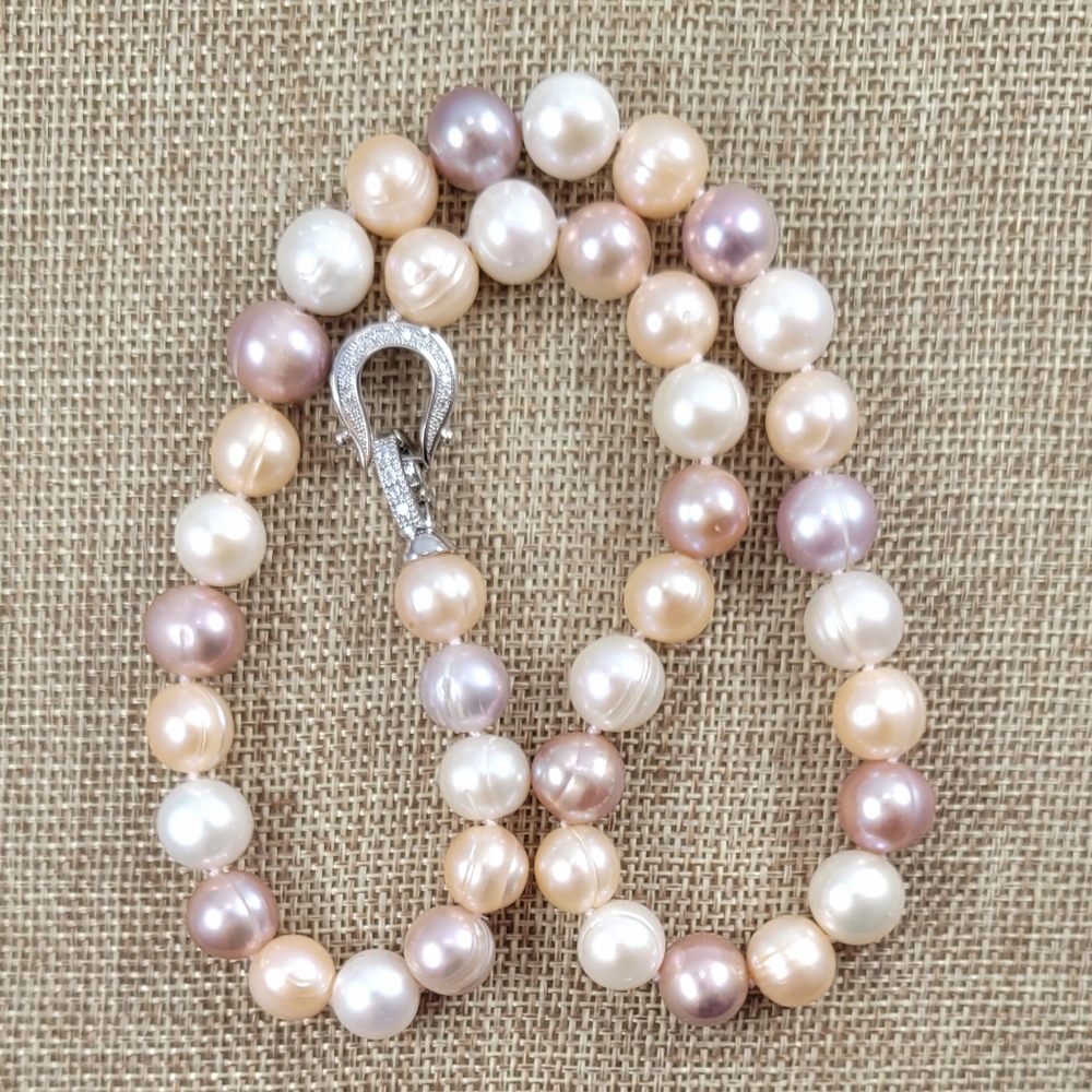 REAL 17" Multi Pearl Necklace - Picture 5 of 8